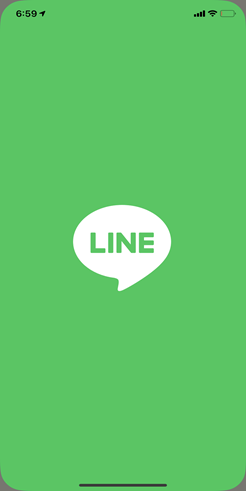 ホーム画面から「LINE」を選択。起動する